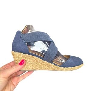 WHITE MOUNTAIN Women's HUDLIN Sandal Blue Espadrille Wedge Sandals Size 8.5